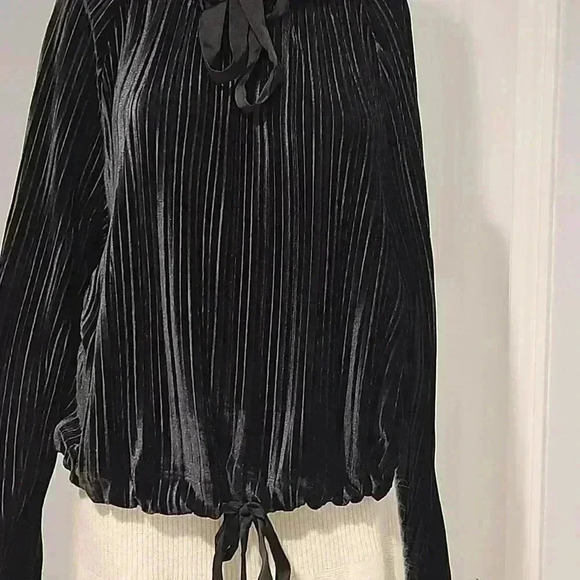 Rachel Roy pleated top - Picture 3 of 6